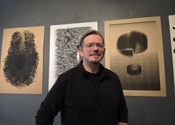 Od wektora do dzieła sztuki. Marcin Dudek prezentuje „Wektory materii” 2 - Polskie Radio Rzeszów Od wektora do dzieła sztuki. Marcin Dudek prezentuje „Wektory materii”