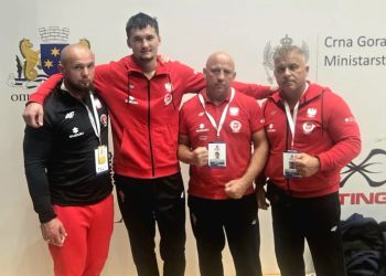 Aleksander Sikora w ćwierćfinale Mistrzostw Świata Juniorów w Boksie. Pokonał mistrza Indii 3 - Polskie Radio Rzeszów Aleksander Sikora w ćwierćfinale Mistrzostw Świata Juniorów w Boksie. Pokonał mistrza Indii