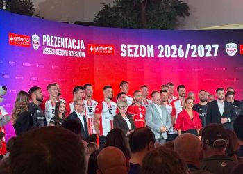 Asseco Resovia i&nbsp;DevelopRes Rzeszów zaprezentowane kibicom. Czas na&nbsp;nowy sezon