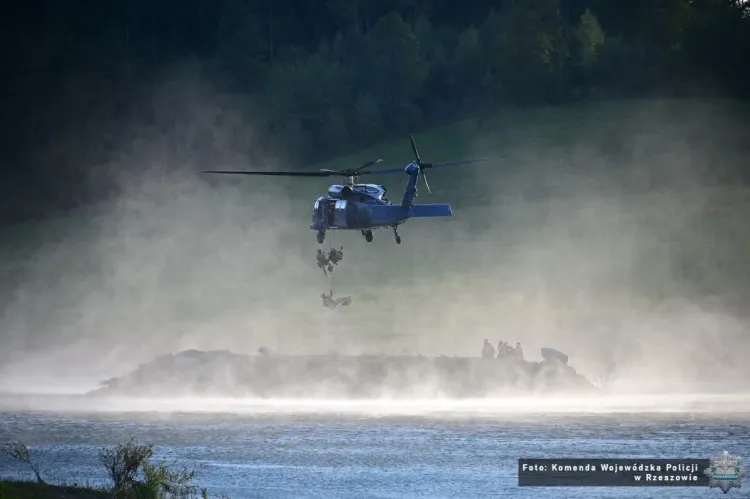 Bieszczady Tactical Dark Expo. 42 wystawców zaprezentowało sprzęt i&nbsp;technologie