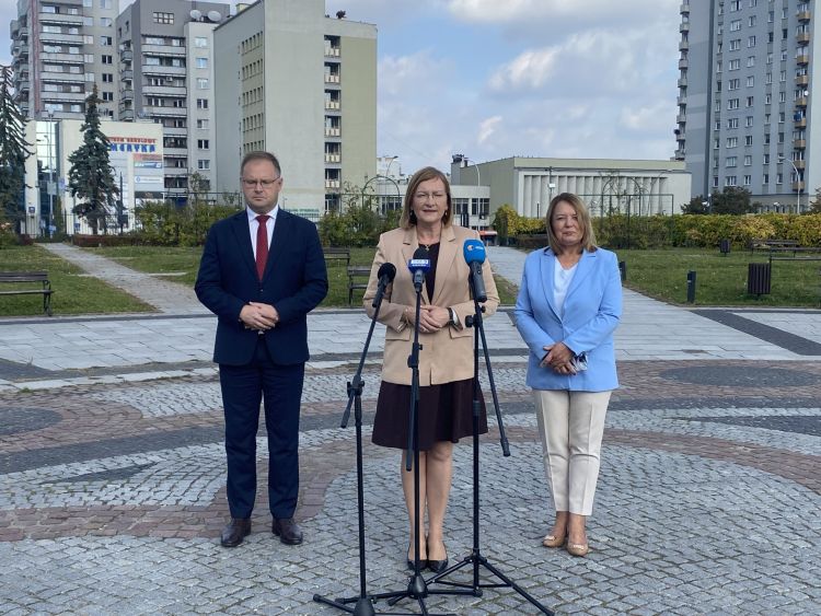 Budżet państwa na przyszły rok. Podkarpaccy politycy PiS krytykują projekt 1 - Polskie Radio Rzeszów Budżet państwa na przyszły rok. Podkarpaccy politycy PiS krytykują projekt