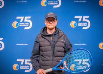 Tenis ziemny zyskuje na&nbsp;popularności. Czy&nbsp;na&nbsp;naukę gry może być za&nbsp;późno?