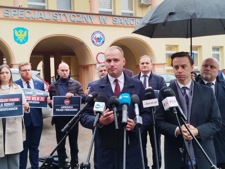 200 mln zł długu szpitala w&nbsp;Sanoku. Konfederacja krytykuje finansowanie NFZ