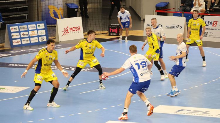 Handball Stal Mielec przegrała z mistrzem Polski 1 - Polskie Radio Rzeszów Handball Stal Mielec przegrała z mistrzem Polski