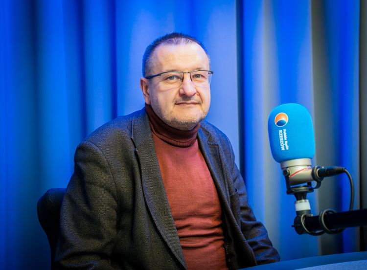 Spór o&nbsp;UPA i&nbsp;Romana Szuchewycza. Prof.&nbsp;Pisuliński o&nbsp;różnicach w&nbsp;ocenie historii