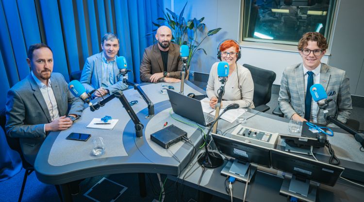 Lwów, UPA i dwukadencyjność. Dyskusja podkarpackich polityków 1 - Polskie Radio Rzeszów Lwów, UPA i dwukadencyjność. Dyskusja podkarpackich polityków
