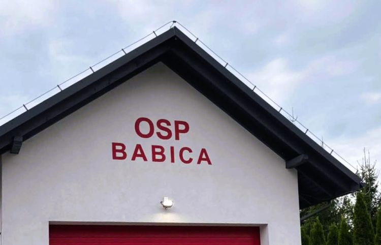 OSP Babica zbiera butelki i puszki. Pieniądze przeznaczy na sprzęt 1 - Polskie Radio Rzeszów OSP Babica zbiera butelki i puszki. Pieniądze przeznaczy na sprzęt