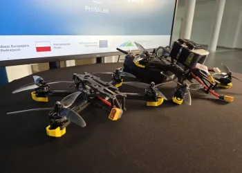 PCI Drone Lab w Rzeszowie. Młodzi konstruktorzy stworzą własne drony 2 - Polskie Radio Rzeszów PCI Drone Lab w Rzeszowie. Młodzi konstruktorzy stworzą własne drony