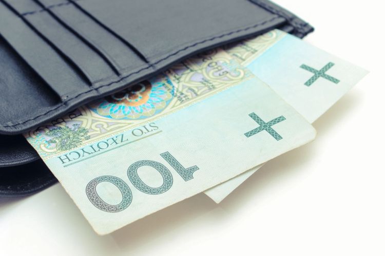 Podkarpacki Czek Turystyczny wyprzedany w 45 minut. Przedsiębiorcy wskazują na bariery 1 - Polskie Radio Rzeszów Podkarpacki Czek Turystyczny wyprzedany w 45 minut. Przedsiębiorcy wskazują na bariery