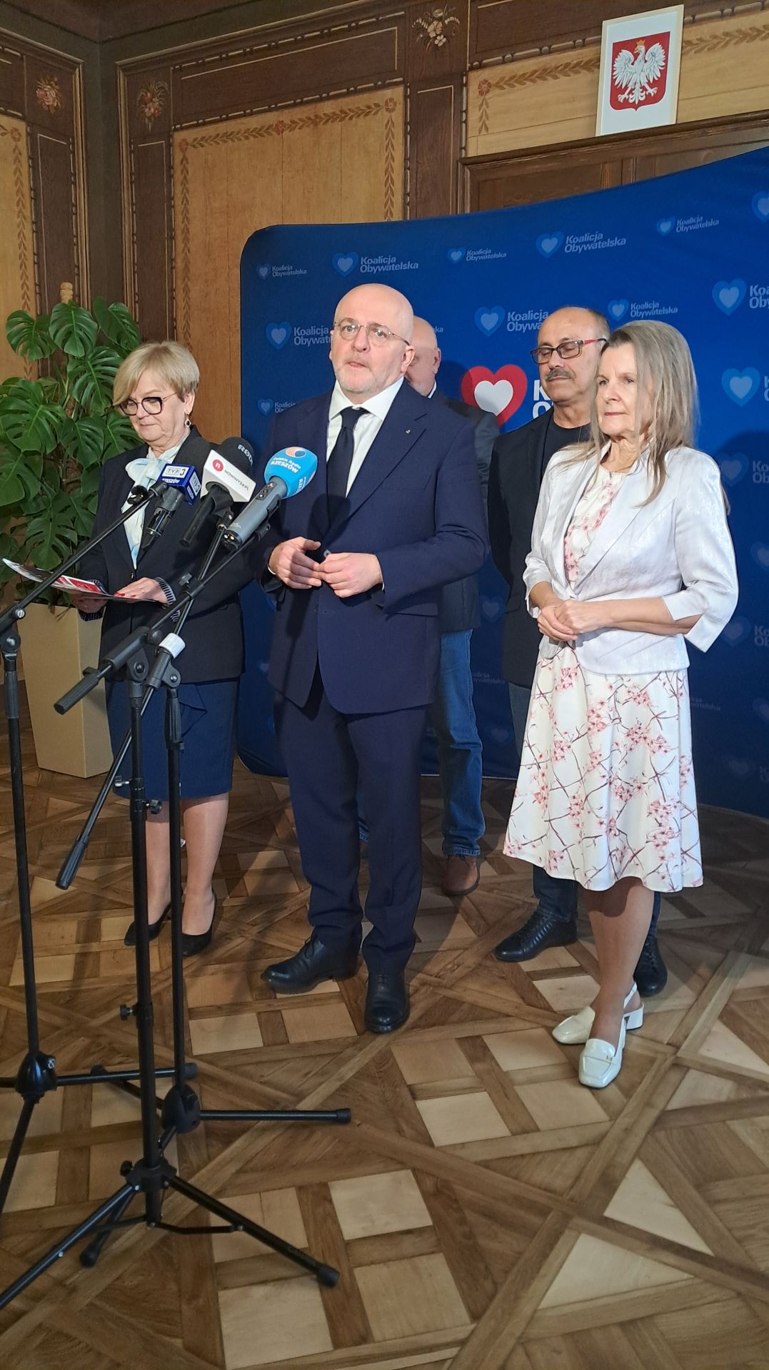 Policja monitoruje sytuację w szkołach na Podkarpaciu. Wojewoda informuje o incydentach - Polskie Radio Rzeszów