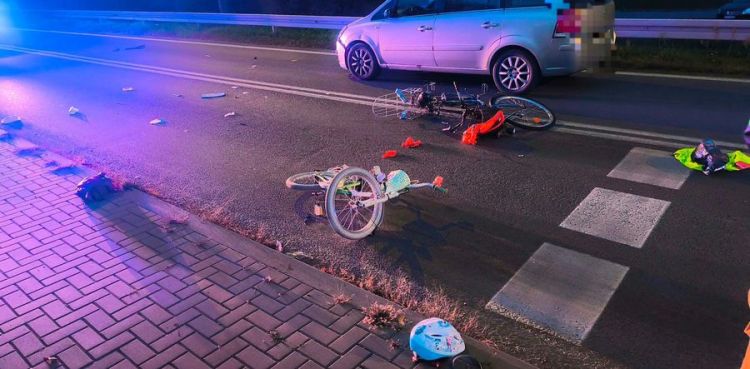 Potrącenie matki z&nbsp;dzieckiem w&nbsp;Jeżowem. Obie trafiły do&nbsp;szpitala