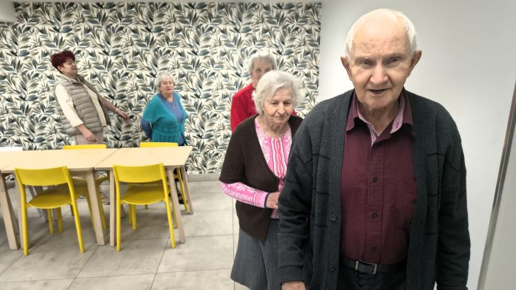 Program Aktywni Seniorzy – ASY. Na Podkarpacie trafią 2 miliony złotych 1 - Polskie Radio Rzeszów Program Aktywni Seniorzy – ASY. Na Podkarpacie trafią 2 miliony złotych