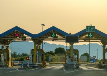 Rosyjski atak przy granicy z&nbsp;Mołdawią. Uszkodzony punkt kontrolny i&nbsp;autobus