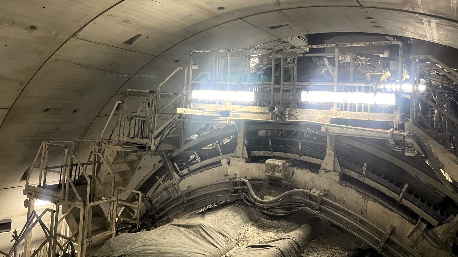S19 pod Rzeszowem. Karpatka wydrążyła już 1,2 km drugiego tunelu - Polskie Radio Rzeszów