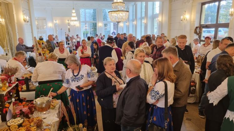 Smaki z&nbsp;babcinej spiżarni podbiły Jarosław. Wybrano najlepsze tradycyjne przetwory