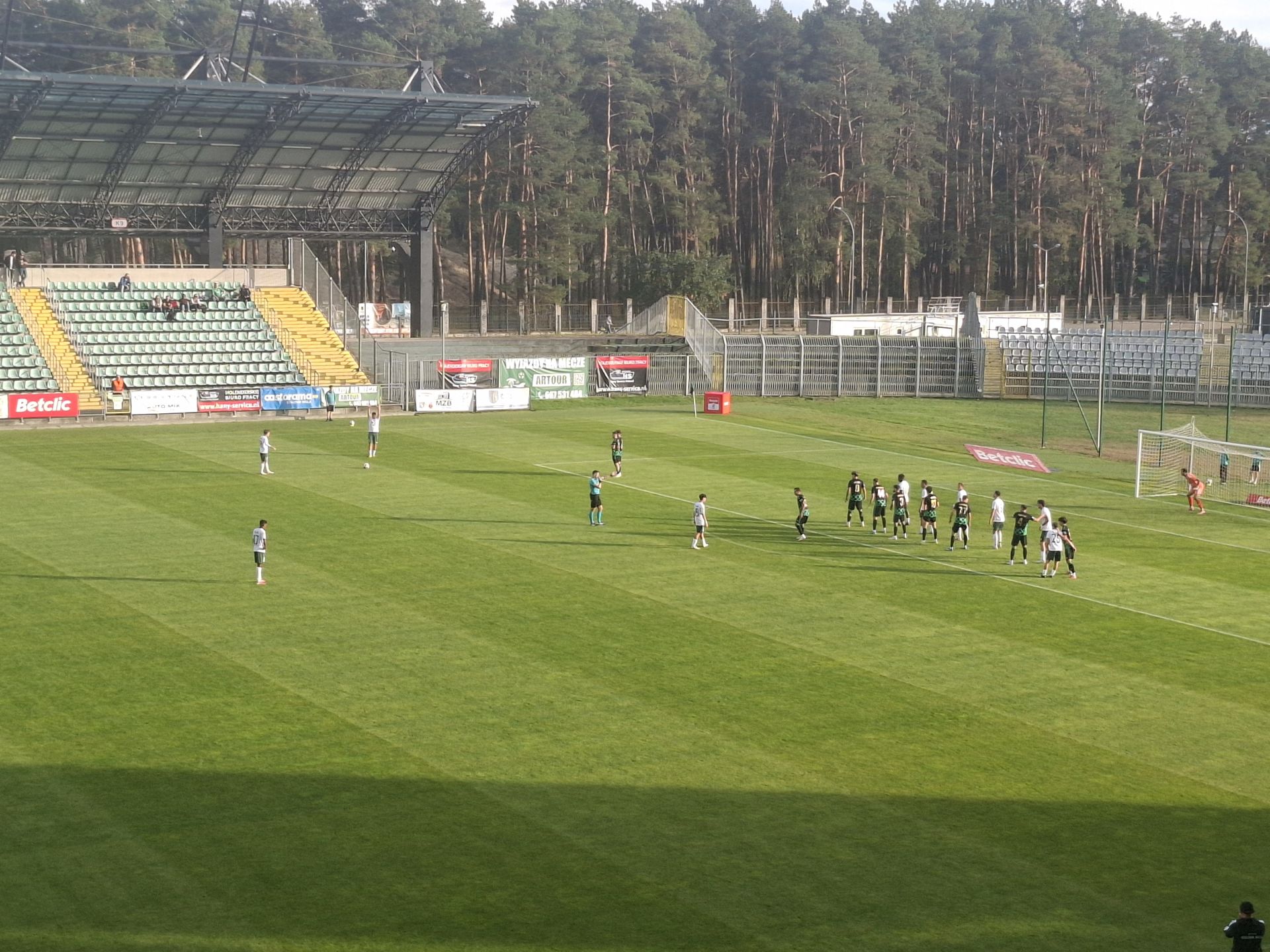 Stal Stalowa Wola gra ze Śląskiem II Wrocław. Trwa 11. kolejka Betclic II ligi 2 - Polskie Radio Rzeszów Stal Stalowa Wola gra ze Śląskiem II Wrocław. Trwa 11. kolejka Betclic II ligi - Polskie Radio Rzeszów