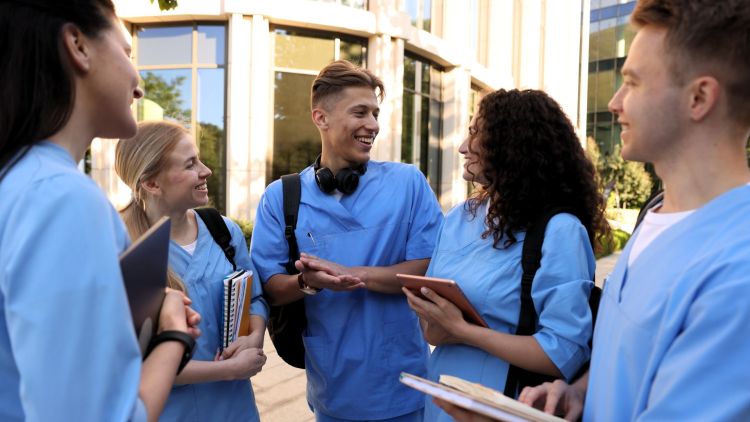 Stypendium dla studentów medycyny. Powiat leżajski szuka lekarzy