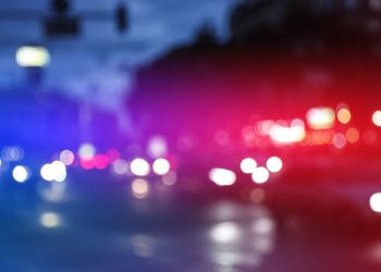 Zamieszki we Francji. Ponad 1200 zatrzymanych i 150 rannych policjantów 2 - Polskie Radio Rzeszów Zamieszki we Francji. Ponad 1200 zatrzymanych i 150 rannych policjantów