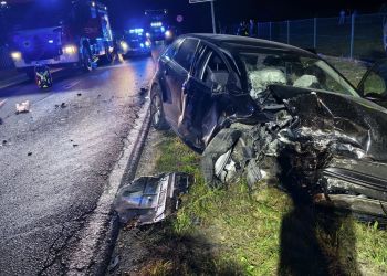 Zderzenie trzech samochodów w&nbsp;Ropczycach. Cztery osoby trafiły do&nbsp;szpitala