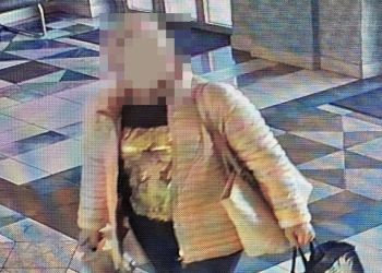 Zniknęła z domu kultury w Sanoku, teraz wróciła. Koniec afery o deskę sedesową 3 - Polskie Radio Rzeszów Zniknęła z domu kultury w Sanoku, teraz wróciła. Koniec afery o deskę sedesową