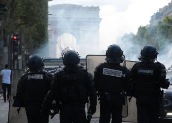 Protesty we&nbsp;Francji. Setki tysięcy osób na&nbsp;ulicach