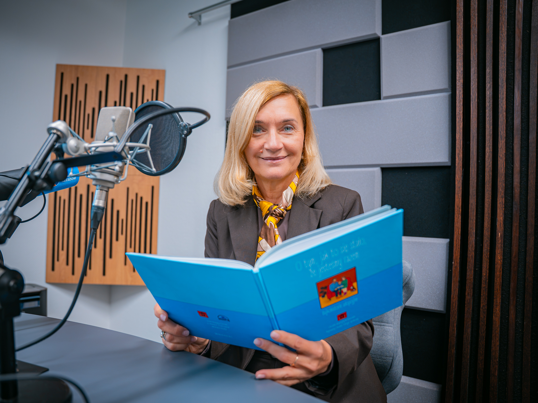 „O potędze nadziei”. Kolejna bajka terapeutyczna o adopcji w Polskim Radiu Rzeszów 3 - Polskie Radio Rzeszów „O potędze nadziei”. Kolejna bajka terapeutyczna o adopcji w Polskim Radiu Rzeszów - Polskie Radio Rzeszów